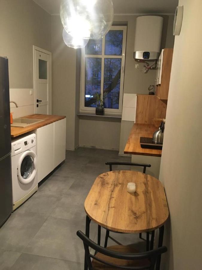 Secret Apartament 4 Poznan Apartment Екстериор снимка